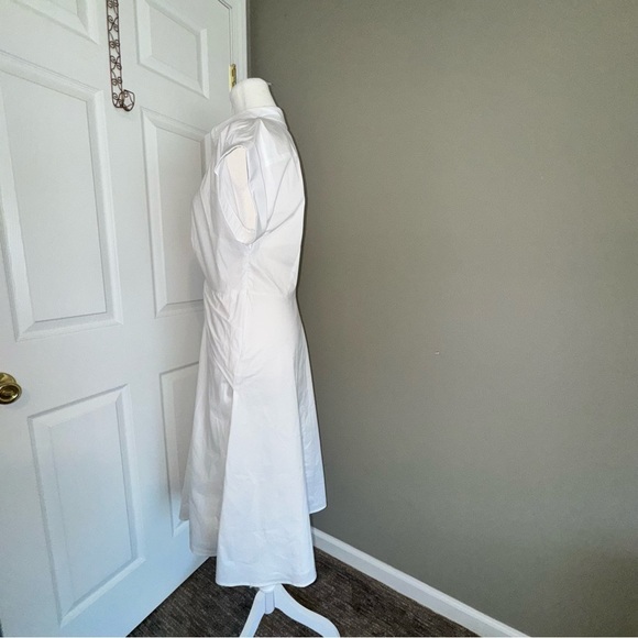 Lauren Ralph Lauren Twist-Front Cotton Shirt Dress
Women's Size 4 White Chic - Picture 4 of 16
